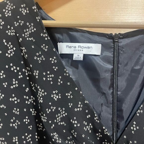 Rene Rowan Black Dress w/ White Floral Detail NWT - Picture 5 of 7